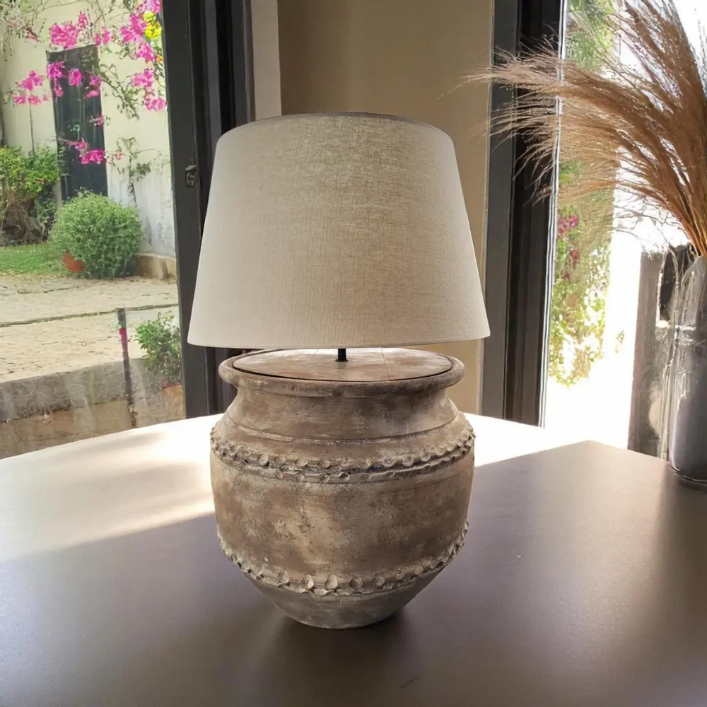 Table lamps - Gaze no.737 - Terracotta table lamp - ARTISAN BY MF