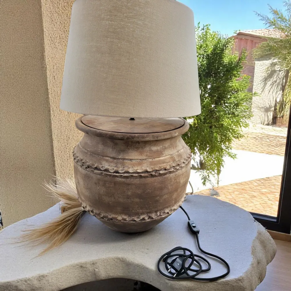 Table lamps - Gaze no.737 - Terracotta table lamp - ARTISAN BY MF