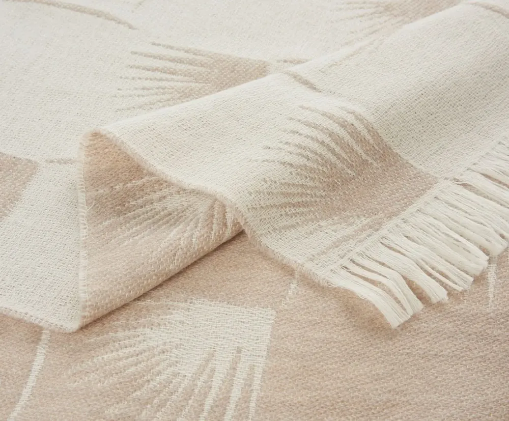 Throw blankets - EDEUM Throw - K-3