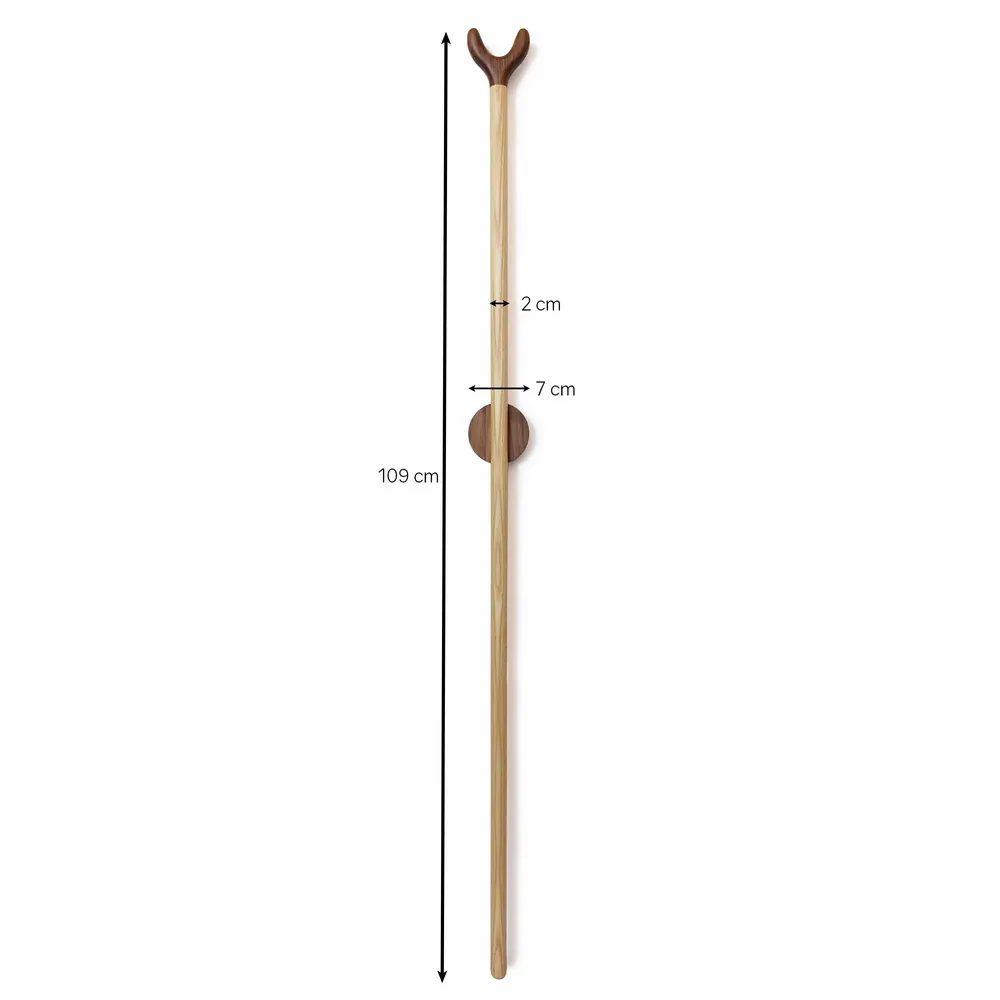 Walk-in closets - Luxury dressing room clothes pole to unhook, in wood (ash and walnut) - MON CINTRE