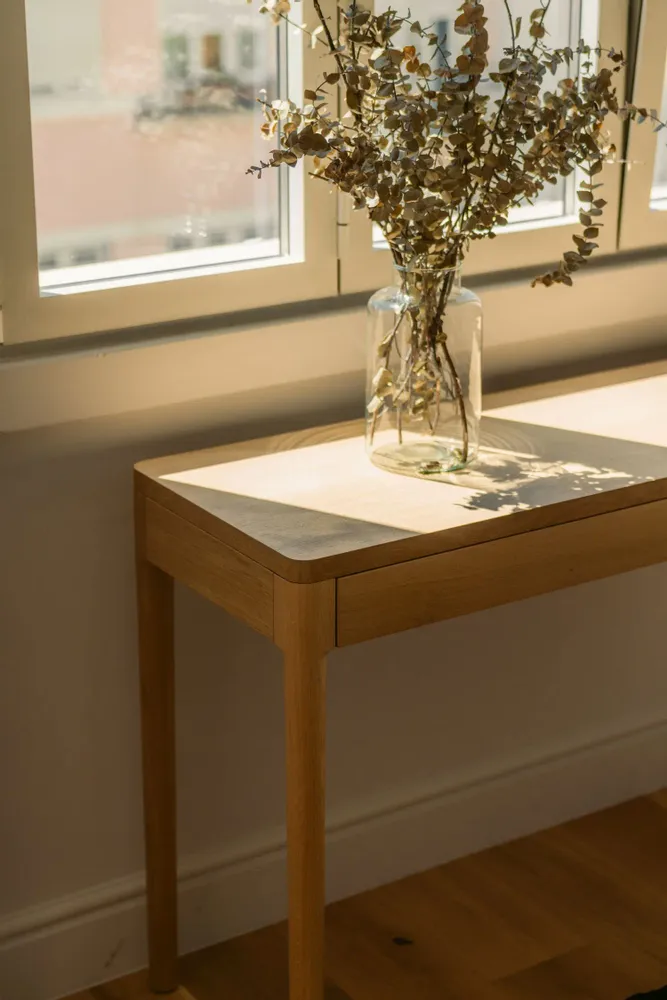 Mobilier et rangements pour bureau - FRONT — Buffet minimaliste en bois de chêne 160x40 - MOR