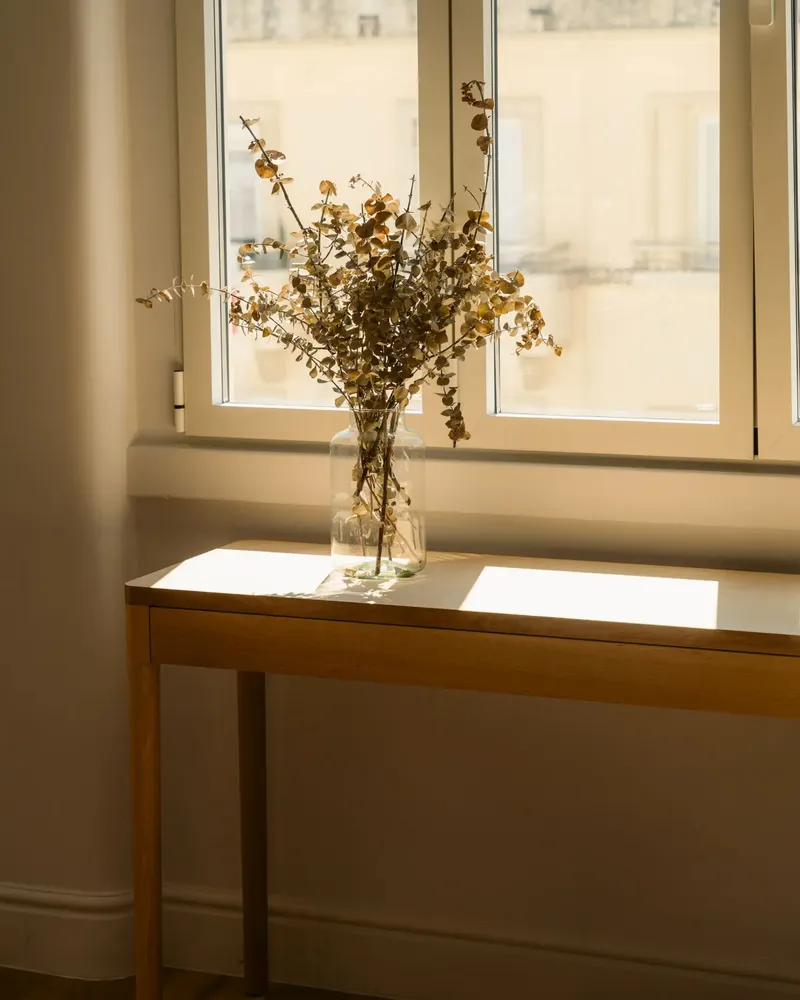 Mobilier et rangements pour bureau - FRONT — Buffet minimaliste en bois de chêne 160x40 - MOR