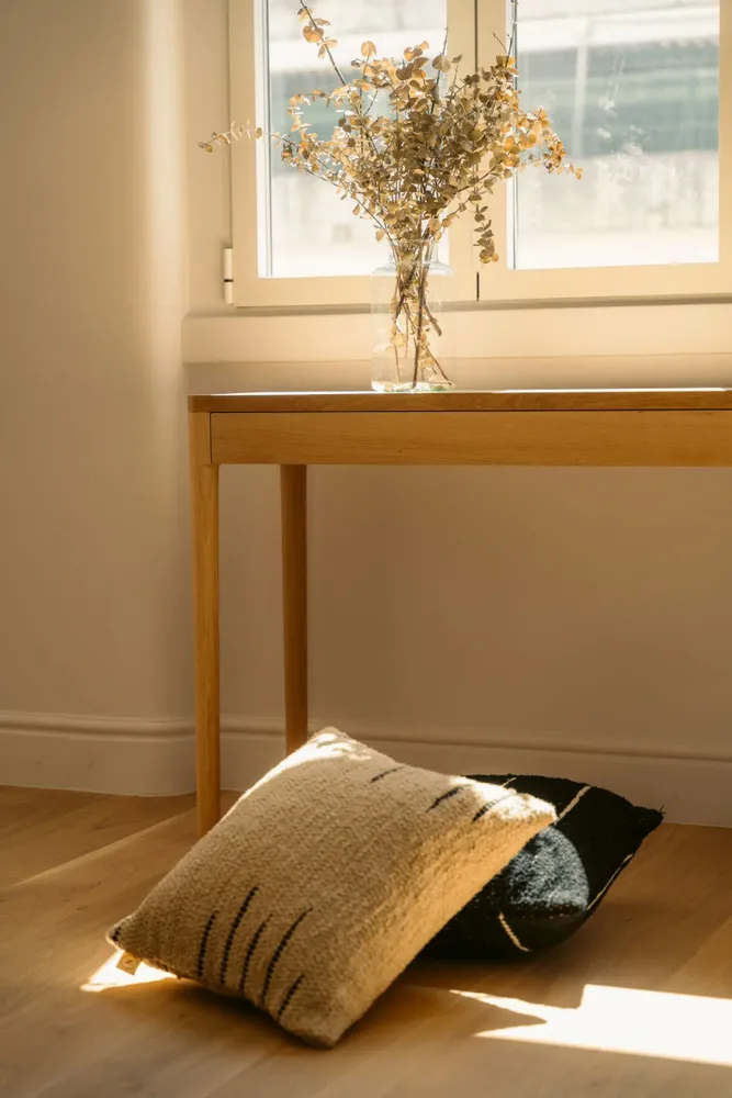 Mobilier et rangements pour bureau - FRONT — Buffet minimaliste en bois de chêne 160x40 - MOR