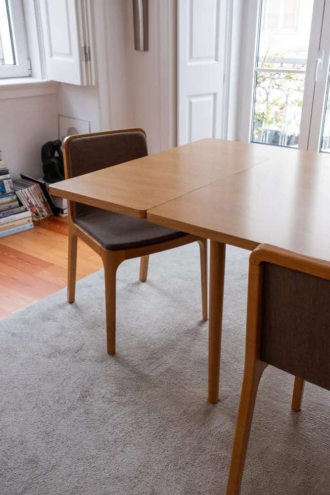 Tables Salle à Manger - CAST — Table de salle à manger extensible minimaliste en bois de chêne - MOR