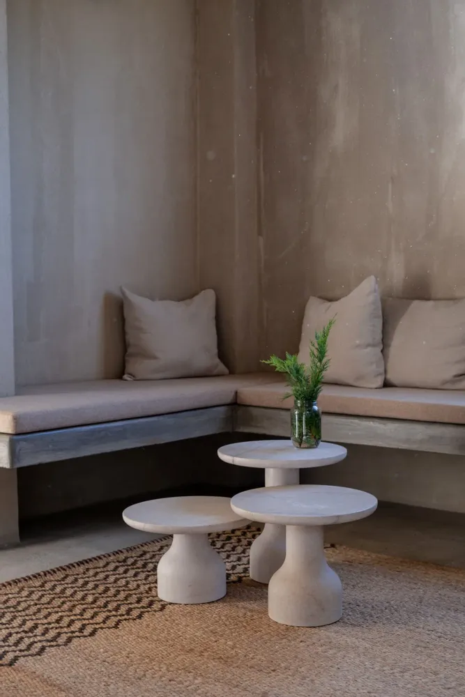 Coffee tables - PESO– Minimalist Round Side Table in Limestone, Medium - MOR