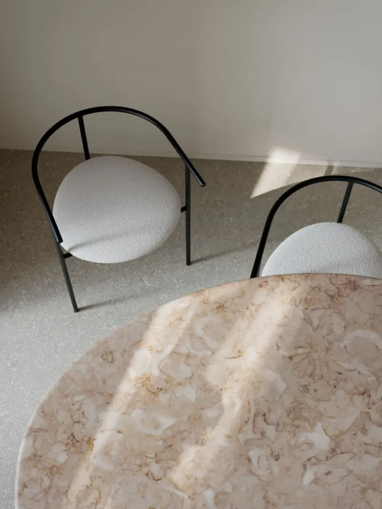 Tables Salle à Manger - AITAI – Table à manger  avec plateau en pierre calcaire Lioz et struct - MOR