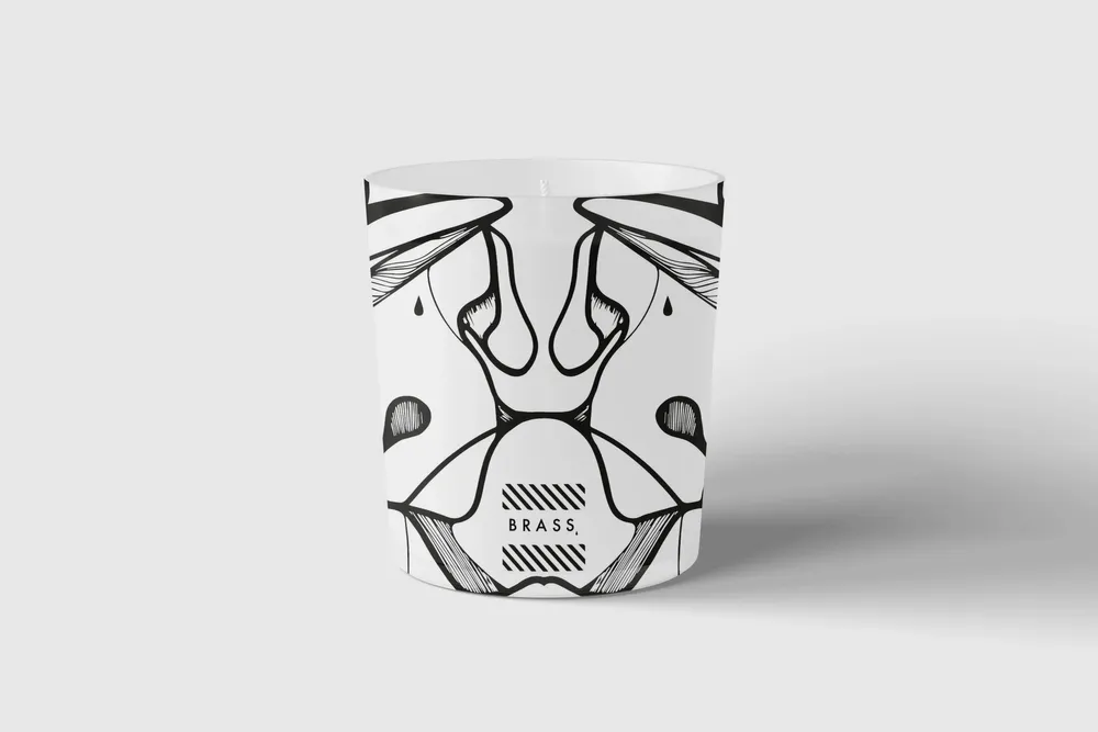 Candles - White Bolingo Large Scented Candle - Design by BRASS - ARTDECORIS