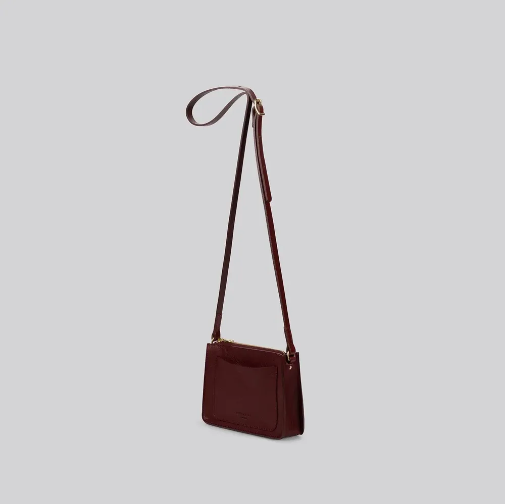Sacs et cabas - Sparrow - Petit sac à bandoulière en cuir en merlot grainé - MIMI BERRY