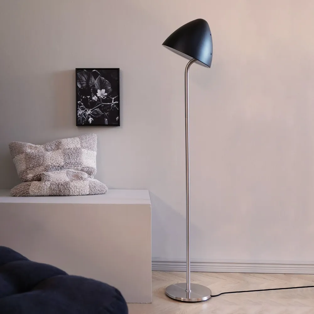 Floor lamps - OULU Floor lamp black - brushed steel - DYBERG LARSEN