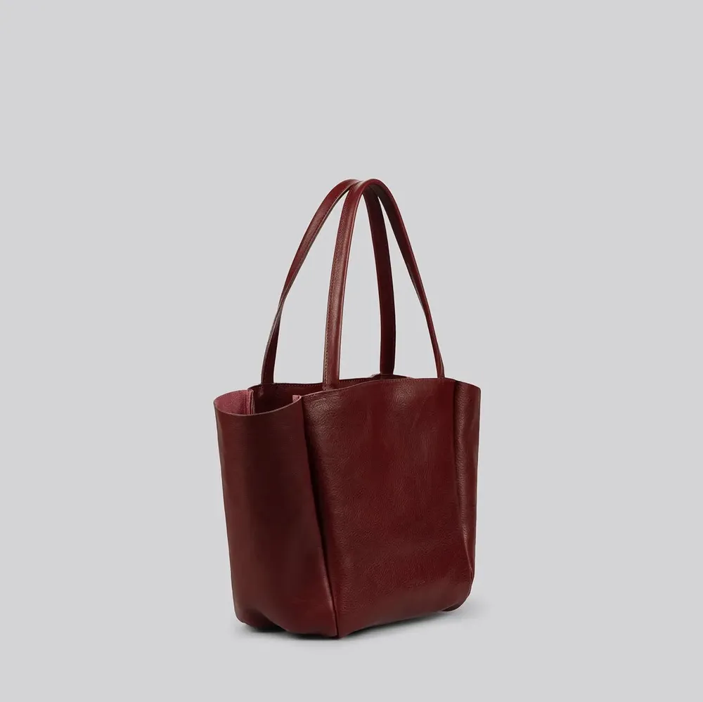 Sacs et cabas - Gala - Sac fourre-tout souple à bandoulière ou à main en merlot grainé - MIMI BERRY