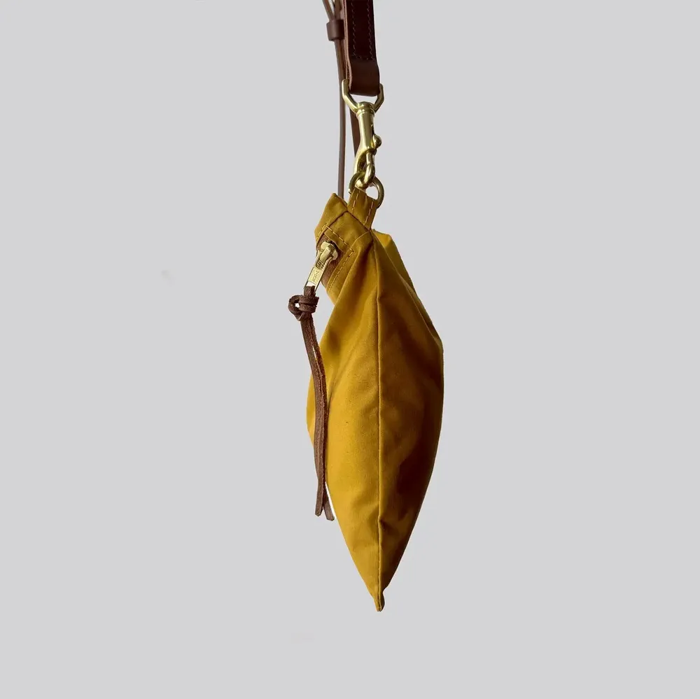 Bags and totes - New Musette - Waxed Cotton Crossbody bag in Mustard - MIMI BERRY