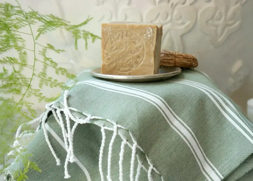 Bath towels - ORGANIC COTTON FOUTA - HAMMAM Collection - FIR GREEN COLOR - KARAWAN AUTHENTIC