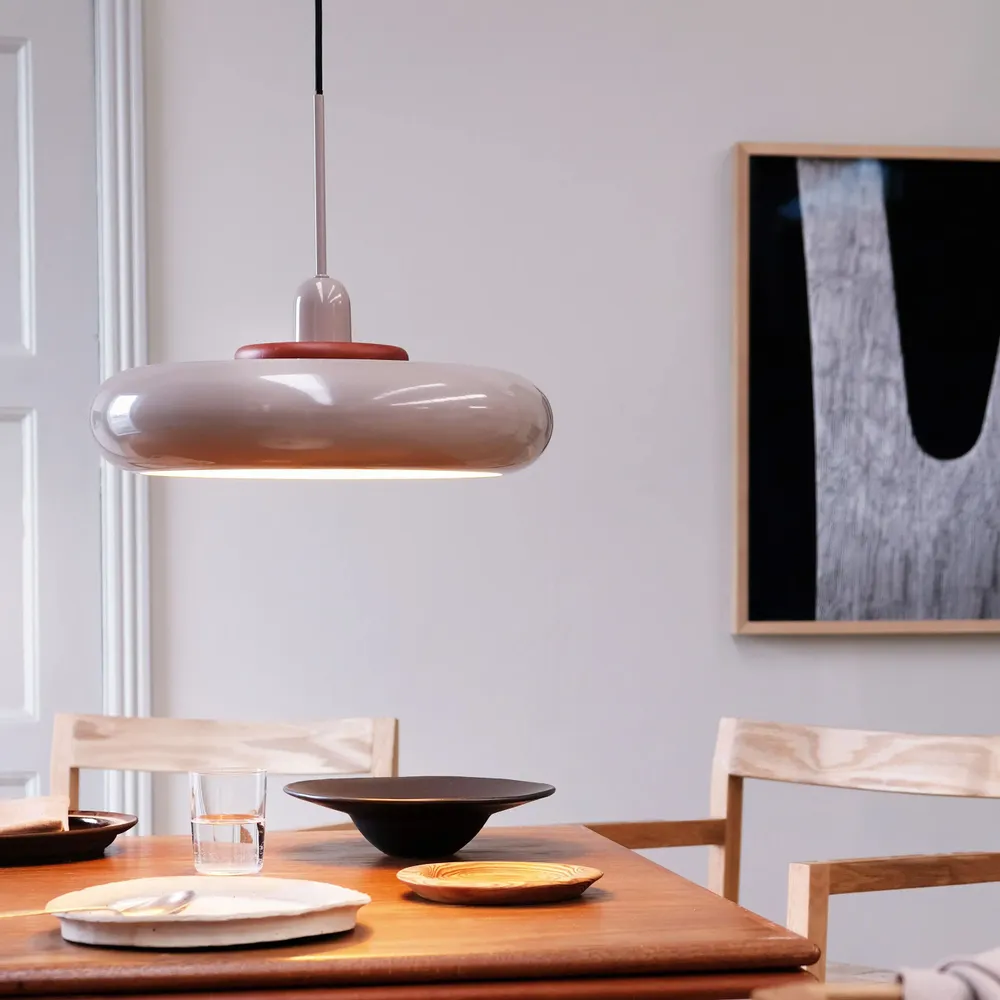 Hanging lights - Planet Pendant Latte - DYBERG LARSEN
