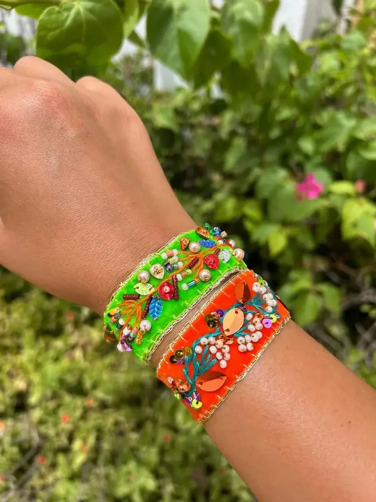 Bracelets - Embroidered bracelet - unique piece - FIL MAIN