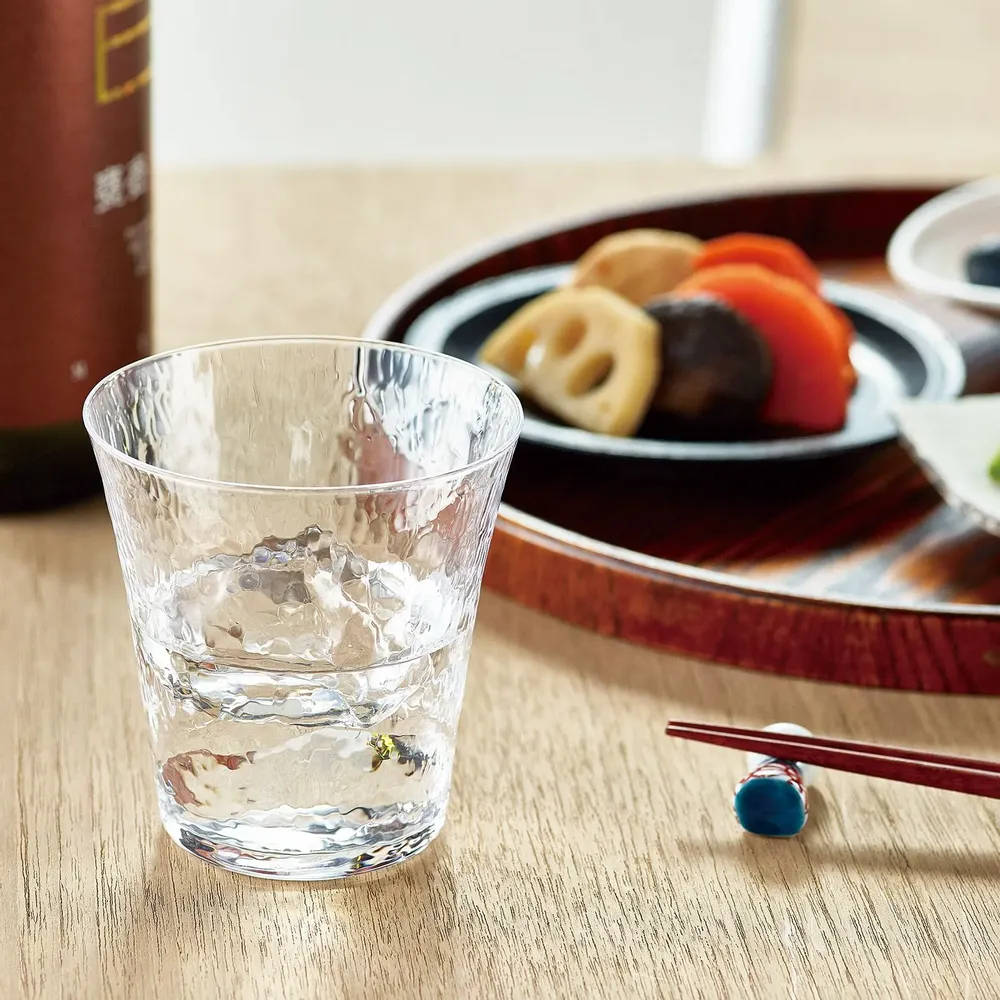 Glass - Thin, full surface toughened and textured\" USUYO\” glass - TOYO-SASAKI GLASS