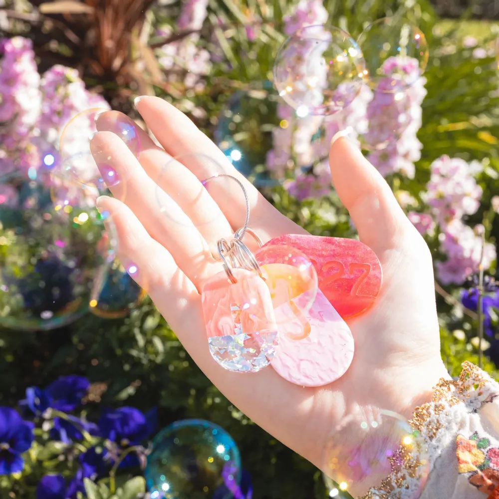 Pièces uniques - Plaque d'étiquette en acrylique - KENELEPHANT CO., LTD.