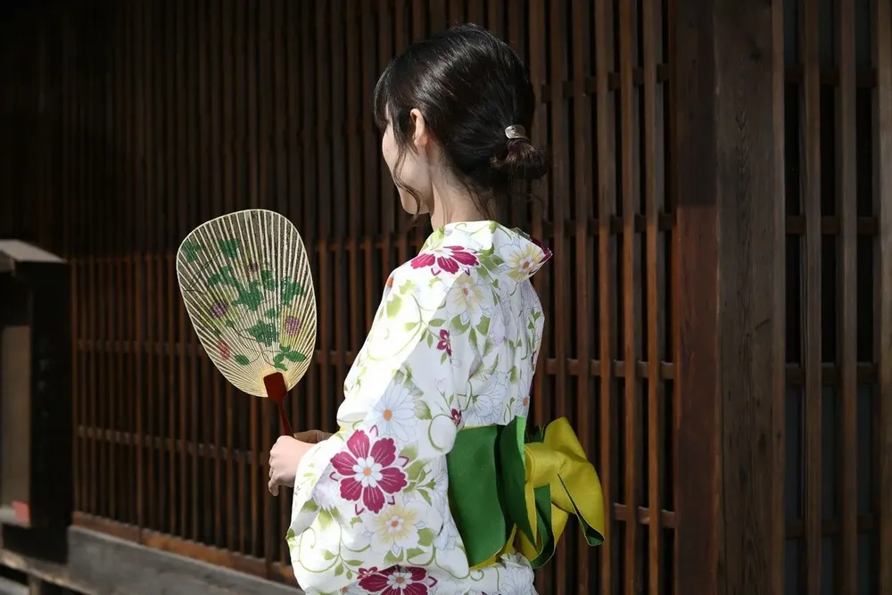 Quincaillerie d'art - Ｍｉｚｕ-Ｕｃｈｉｗａ - ANDO