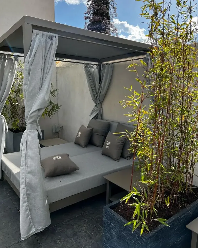 Deck chairs - Outdoor canopy bed - MOUSSES ETOILES