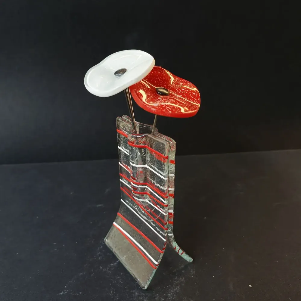 Vases - Small transparent 8x13 cm vase with red-white stripes and with 3 small flowers - CARNEOL GLASS