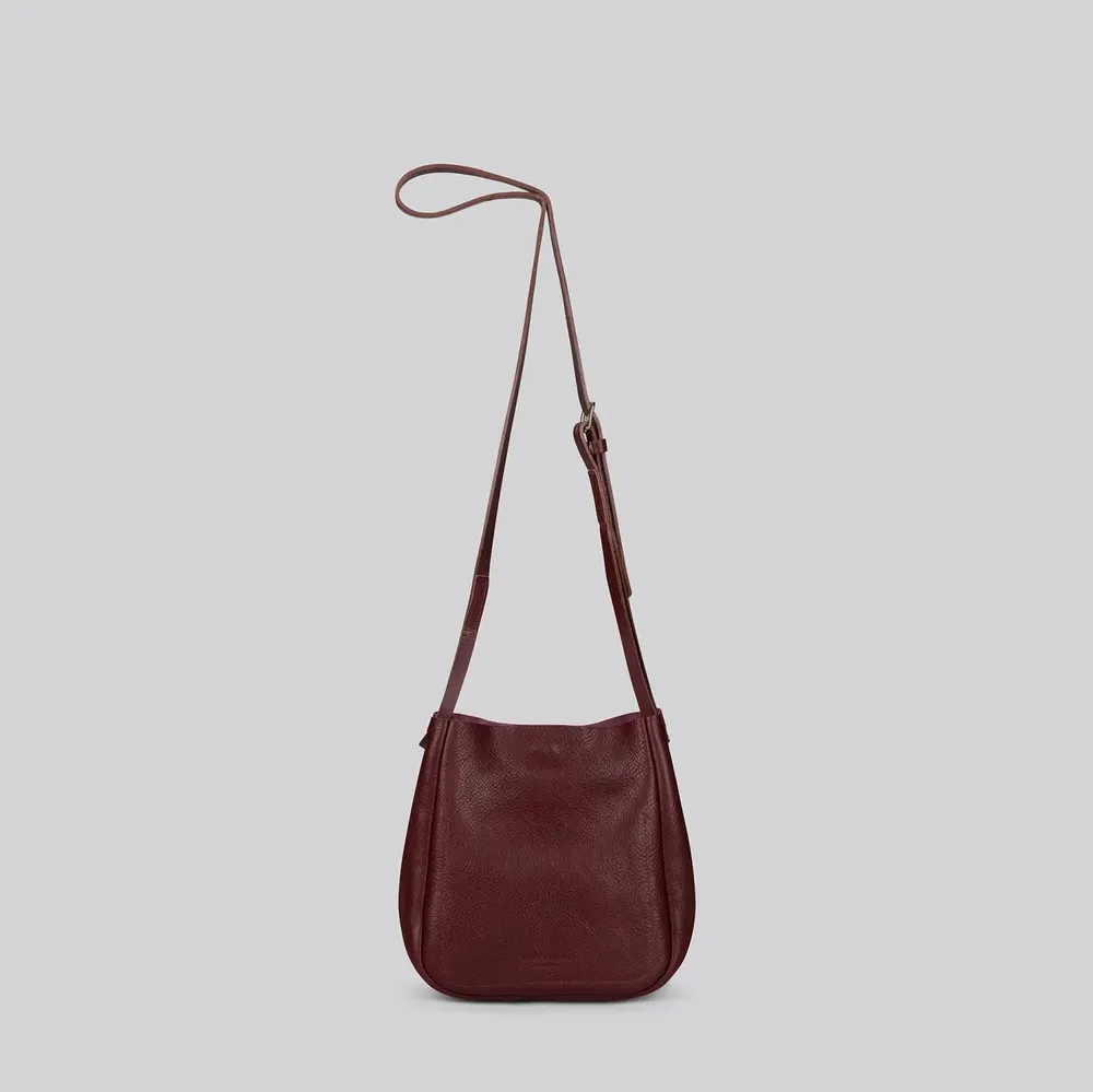 Bags and totes - Val - Small Crossbody Bag in Grainy Merlot Leather - MIMI BERRY