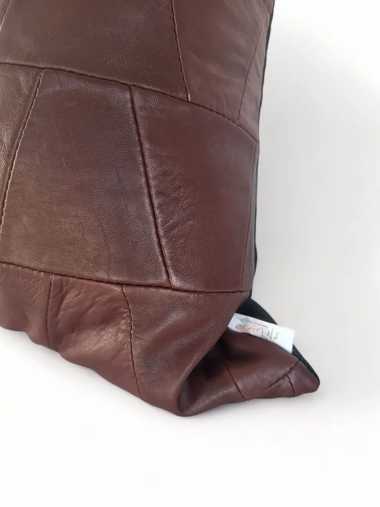 Cushions - Alma Lusitana no.52 | 60x60 - ARTISAN BY MF