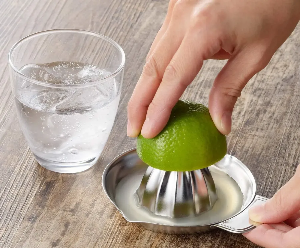 Ustensiles de cuisine - Presse citron, ustensile de cuisine en acier inoxydable / YOSHIKAWA - YOSHIKAWA
