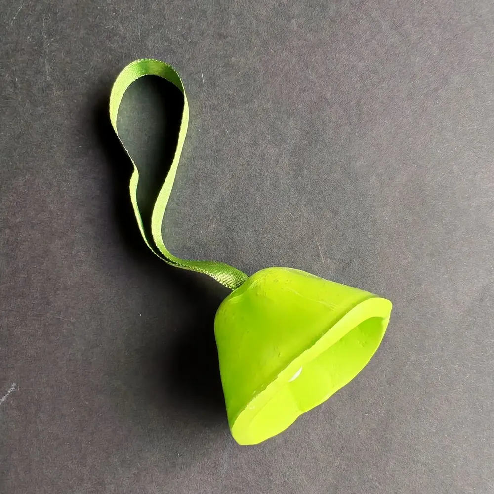 Autres décorations de Noël - Cloche en verre accrochée à un élégant ruban de couleur vert pomme - CARNEOL GLASS