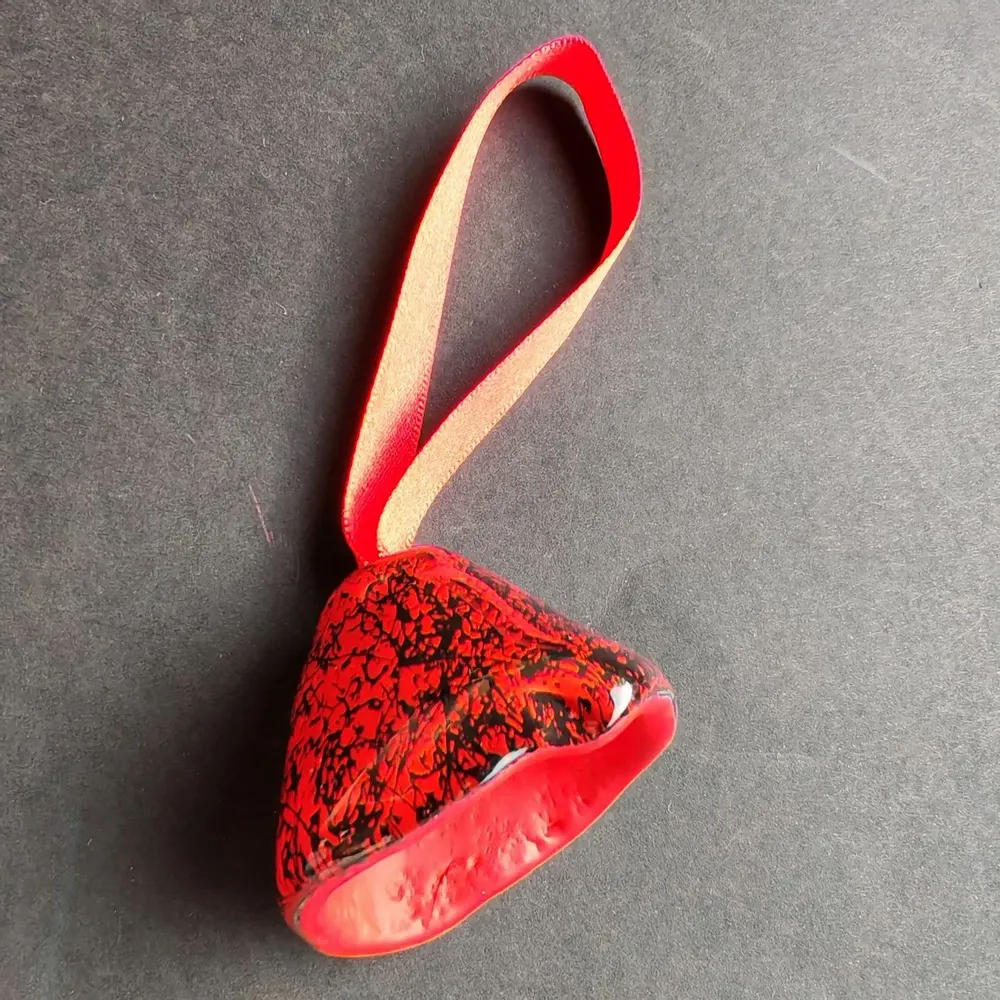 Other Christmas decorations - Large red-black glass bell on elegant ribbon hanger - CARNEOL GLASS