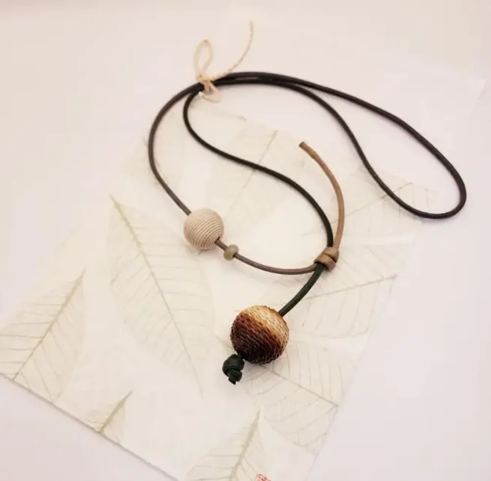 Cadeaux - [HONG HYUN-JEONG HANJI CRAFT STUDIO] Collier Jiseung - KCDF