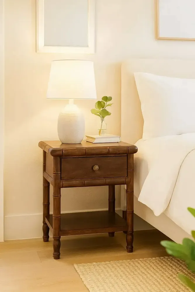 Tables de nuit - Artisan Furniture Table de Nuit Sculptée Bambou, 1 Tiroir, 1 Fente Ouverte, Marron - ARTISAN FURNITURE