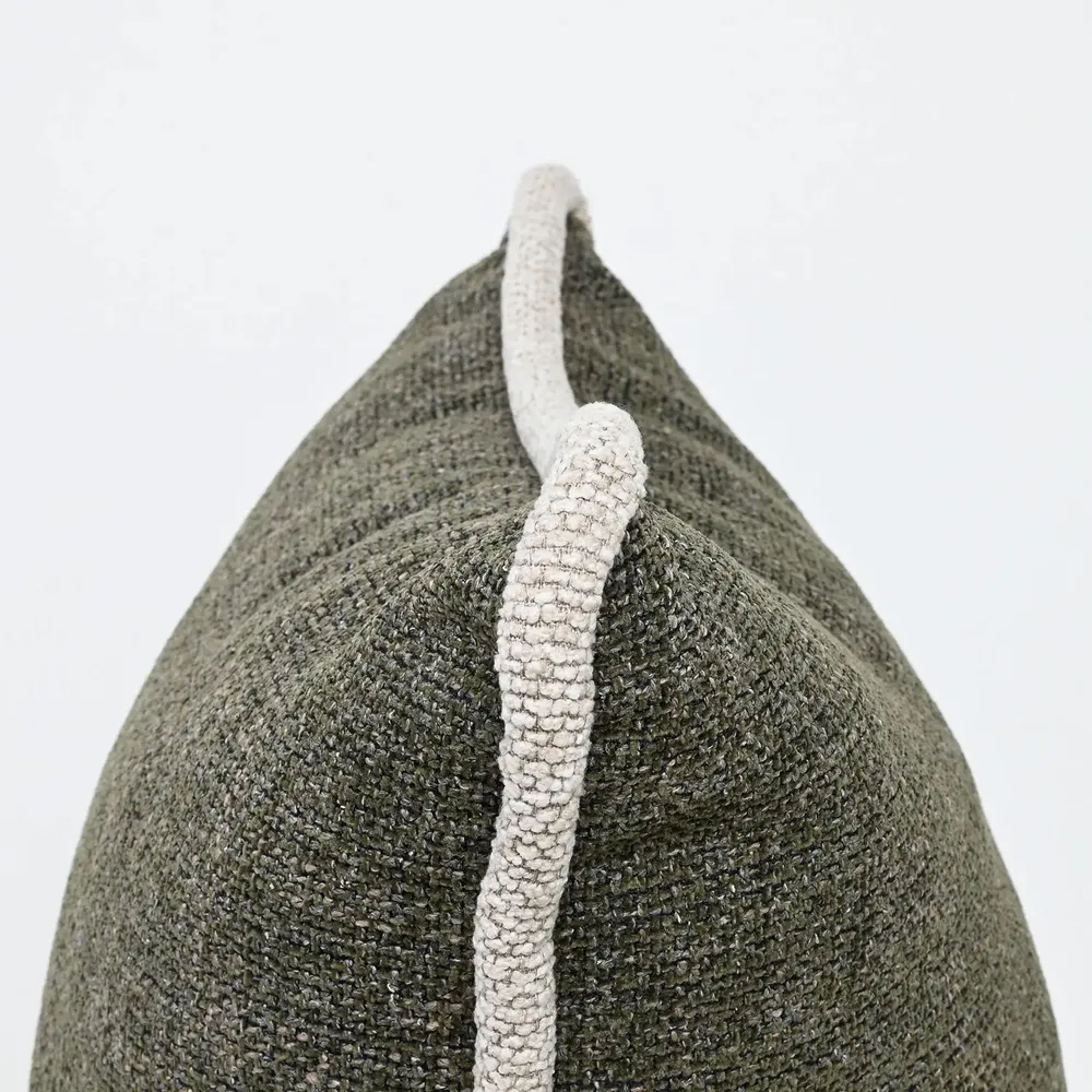 Coussins textile - Coussin en cuir artistique vert militaire - Collection Forest - DARCY & DUKE