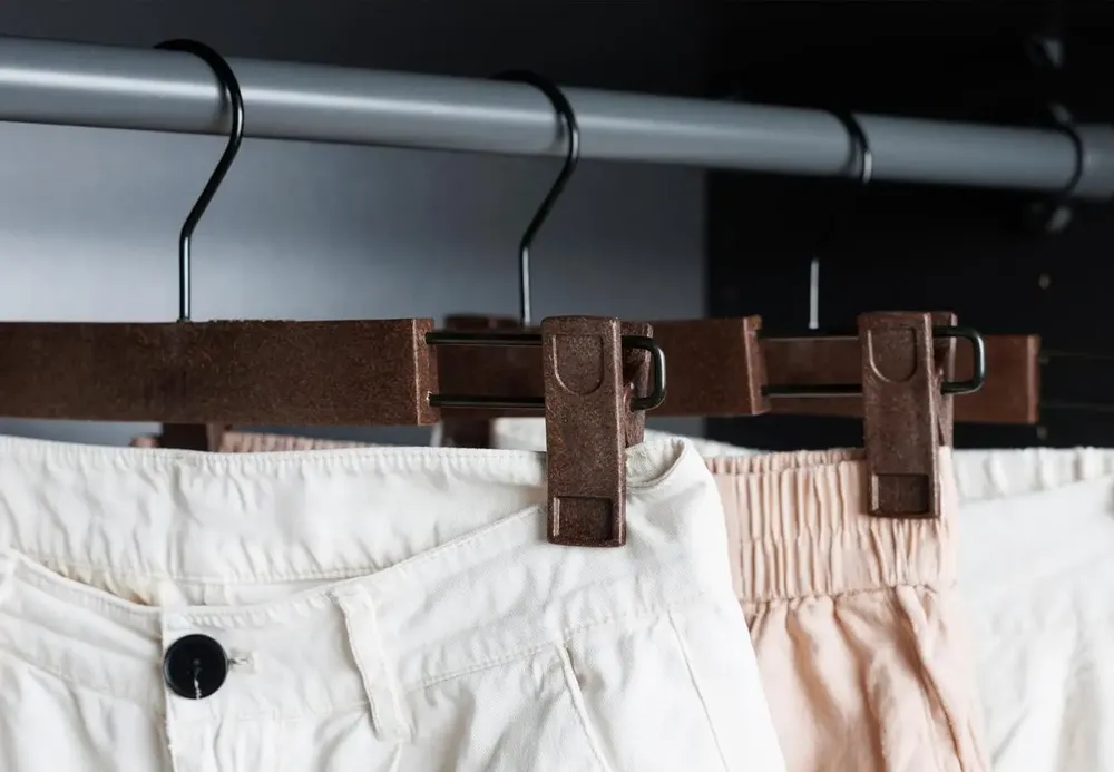 Armoires - Nouveau cintre écologique MAWA - MAWA GMBH