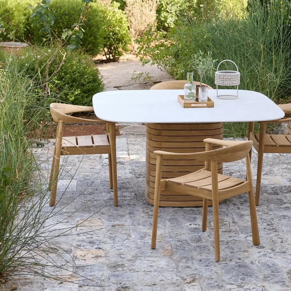 Armchairs - Majestic armchair - CANE-LINE