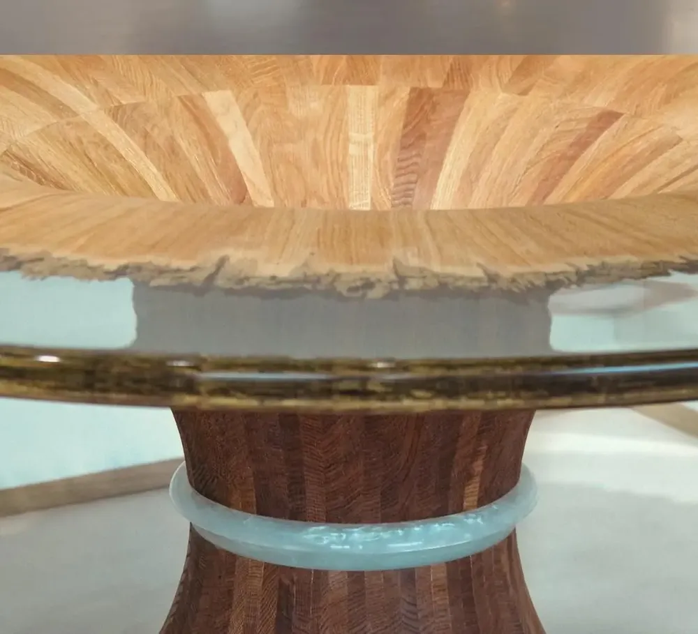 Dining Tables - Tulip table in torn wood and resin - MEUBLES THOURET