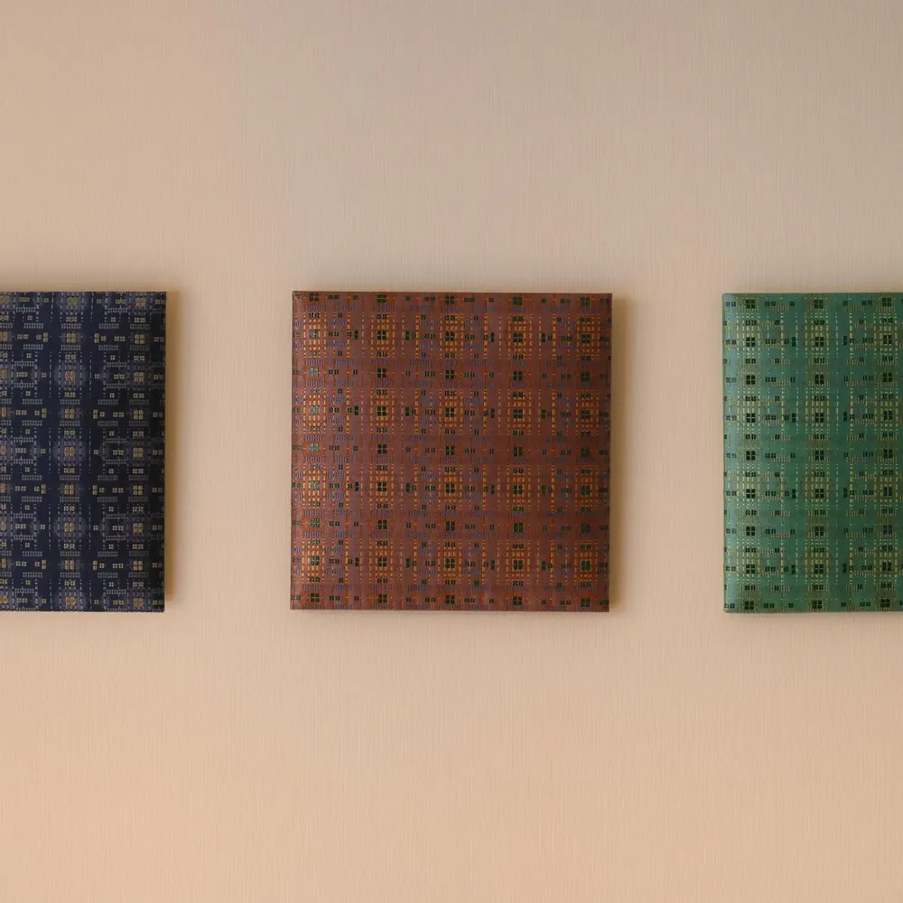 Wall ensembles - WallArt / Nishijin-ori Fabric Embellished with Urushi - YASIMA