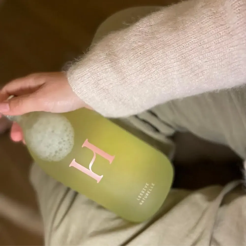 Gifts - Gentle Detergent 1L - Refillable glass bottle - HOSANE