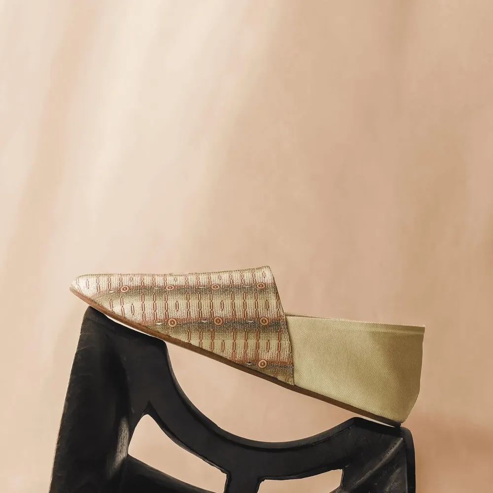 Coussins textile - Produits Lifestyle / Tissu Nishijin-ori à la Laque Urushi. - YASIMA