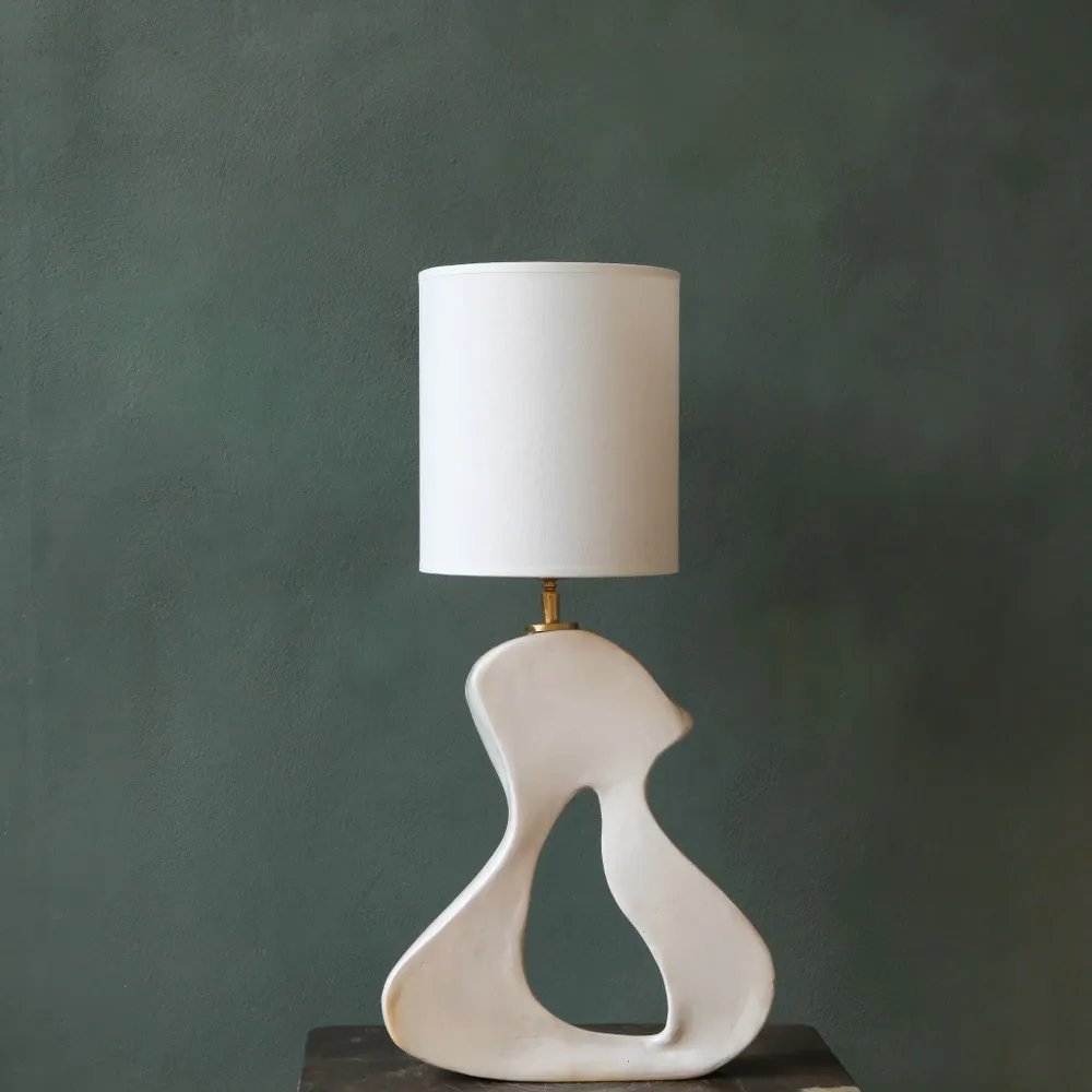 Lampes de table - Lampe de table en céramique faite main Mandy, blanc brillant, mer - STUDIO WILD ORANGE