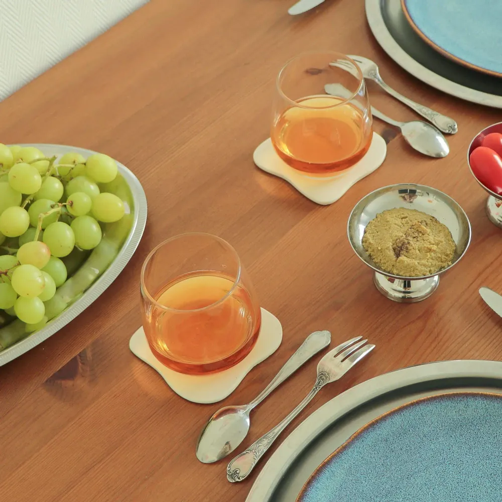 Table mat - Set of 4 white Galet coasters - MEEMO STUDIO