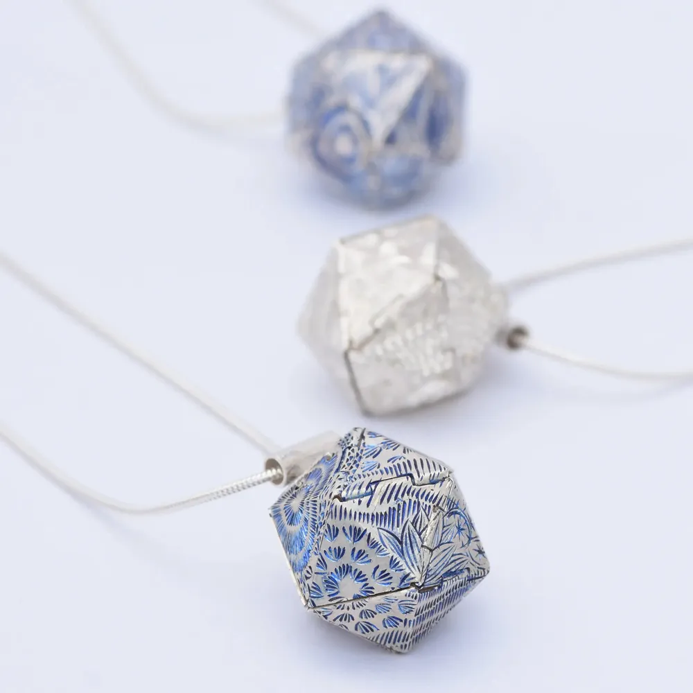 Jewelry - origami pendant - SOPHIE AUTARD