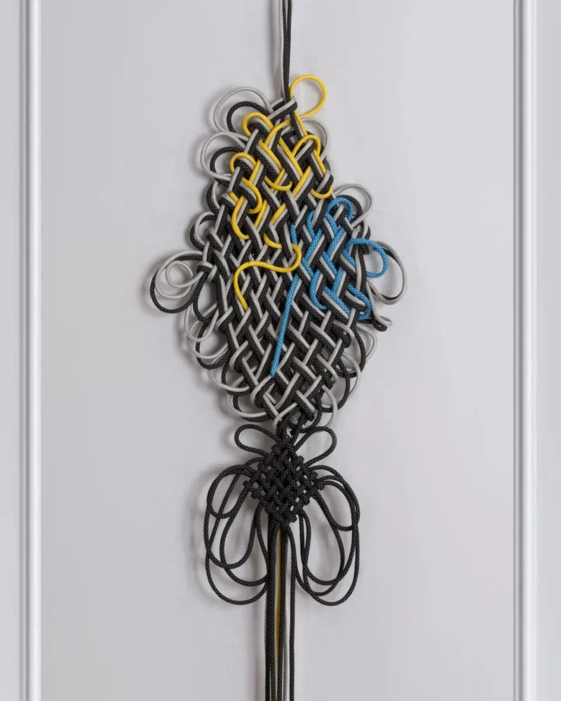 Outdoor decorative accessories - Wall decor • Mobile Masks THE KNOT • Outdoors Indoors • Textile cords - SARAH ALOISI PARIS