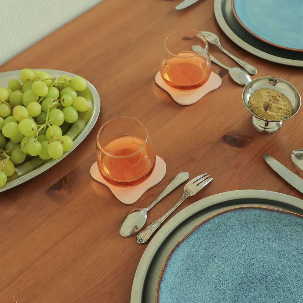 Table mat - Set of 4 pink Pebble coasters - MEEMO STUDIO