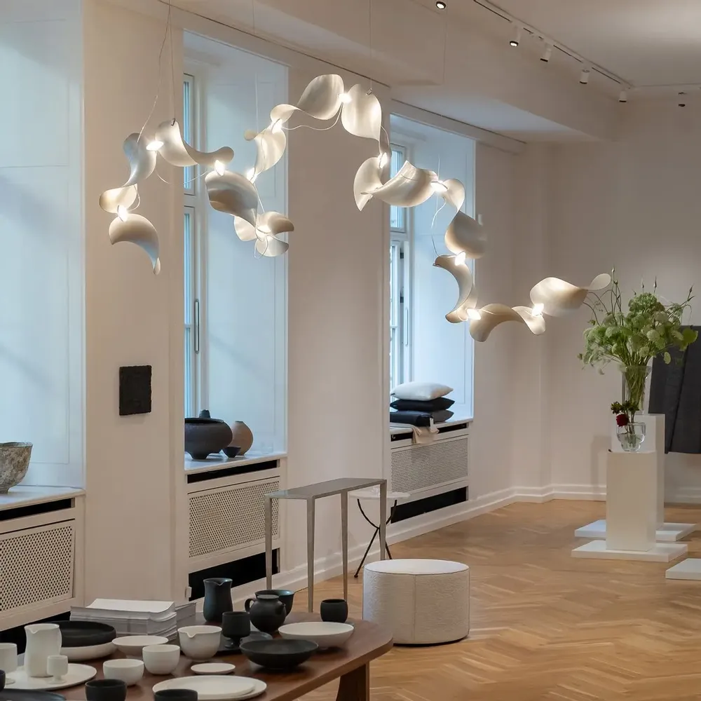 Suspensions - Dune 16 Spiral — Luminaire suspendu architectural sculptural modulaire - MOSS OBJECTS