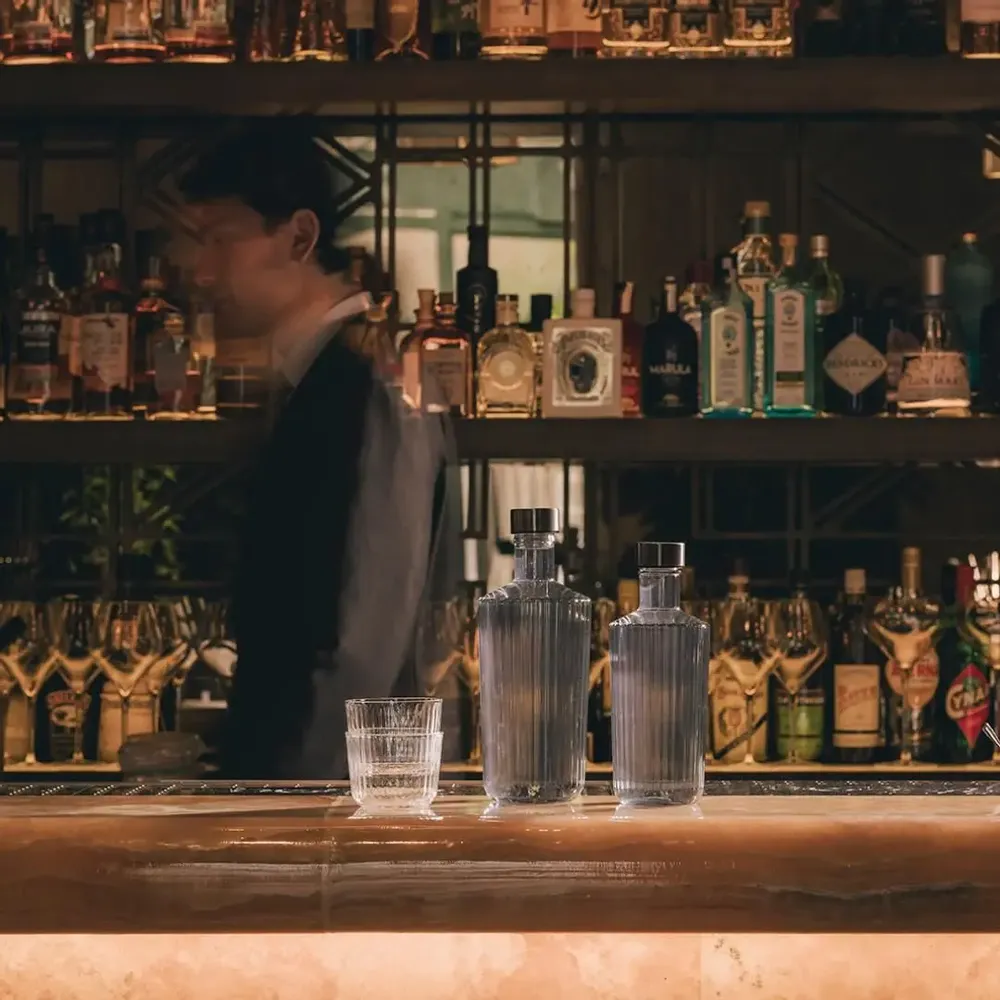 Carafes - Paveau Hospitality - PAVEAU