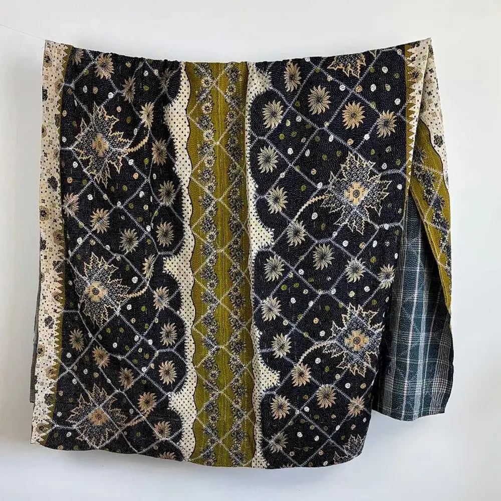 Tissus - Kanthas  vintage brodés Suzani - MAISON LILO