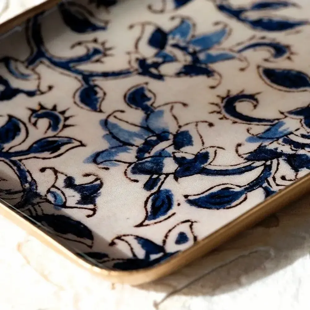 Plateaux - Plateaux en métal émaillé borduré dorée peinte main - MAISON LILO