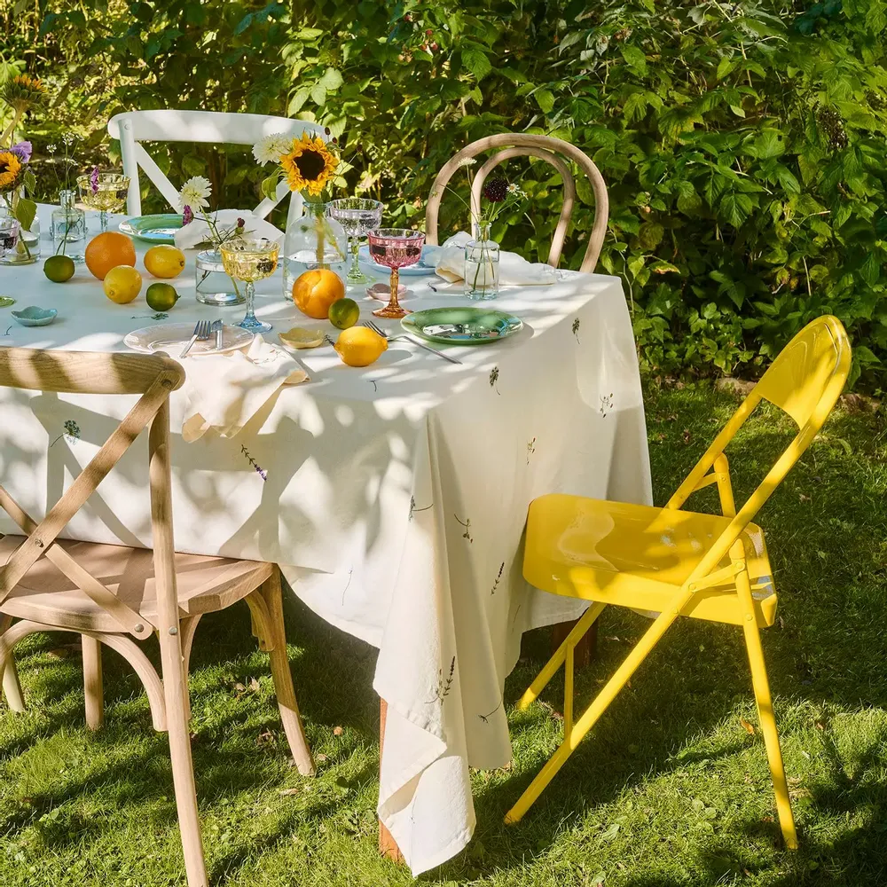 Chairs - Colourful folding chairs in metal - IB LAURSEN