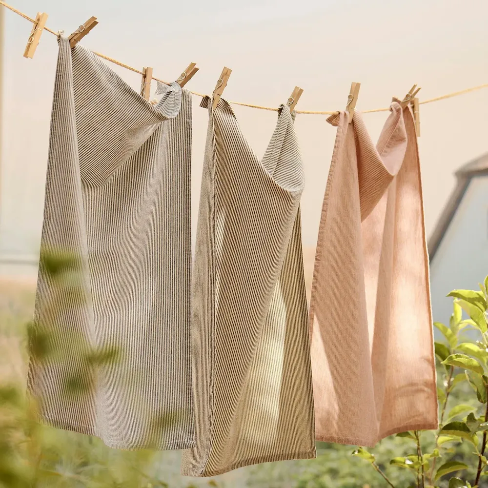 Dish towels - Tea towels in seasonal colours and patterns - IB LAURSEN