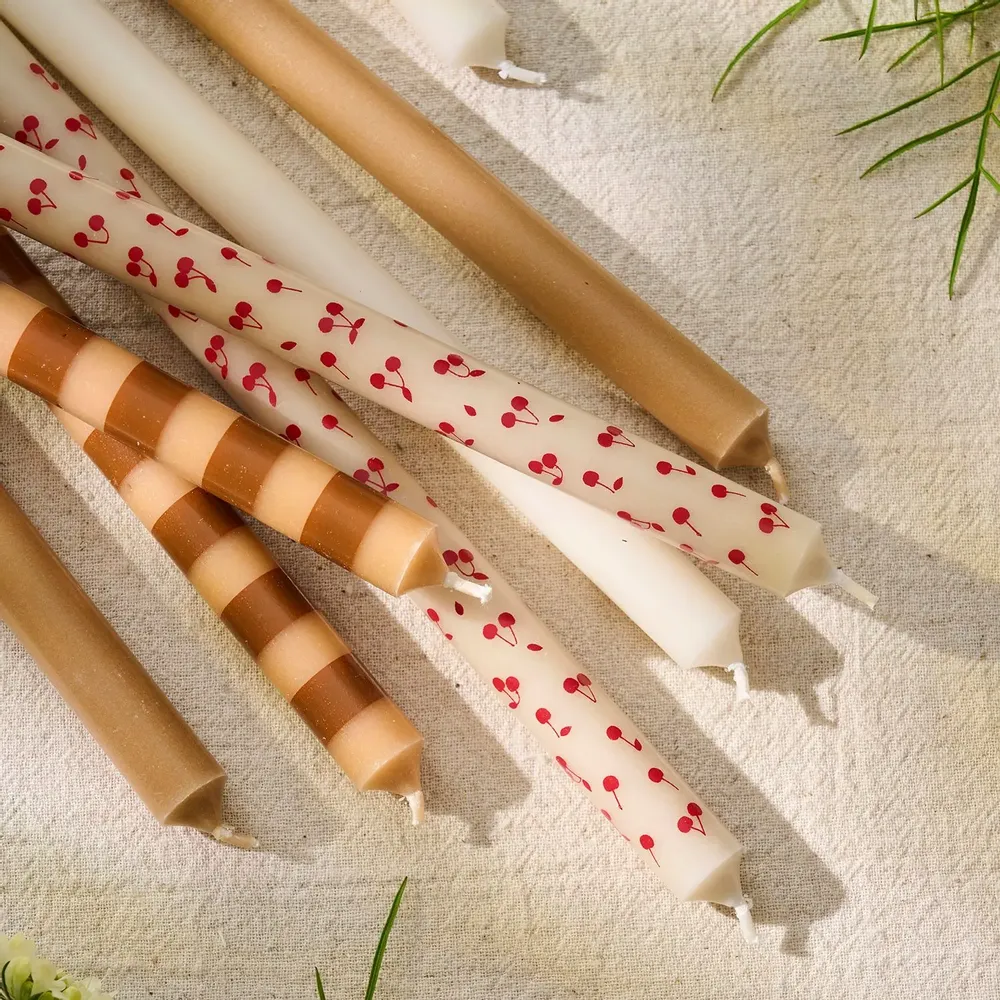Decorative objects - Taper candles in seasonal colours and patterns - IB LAURSEN