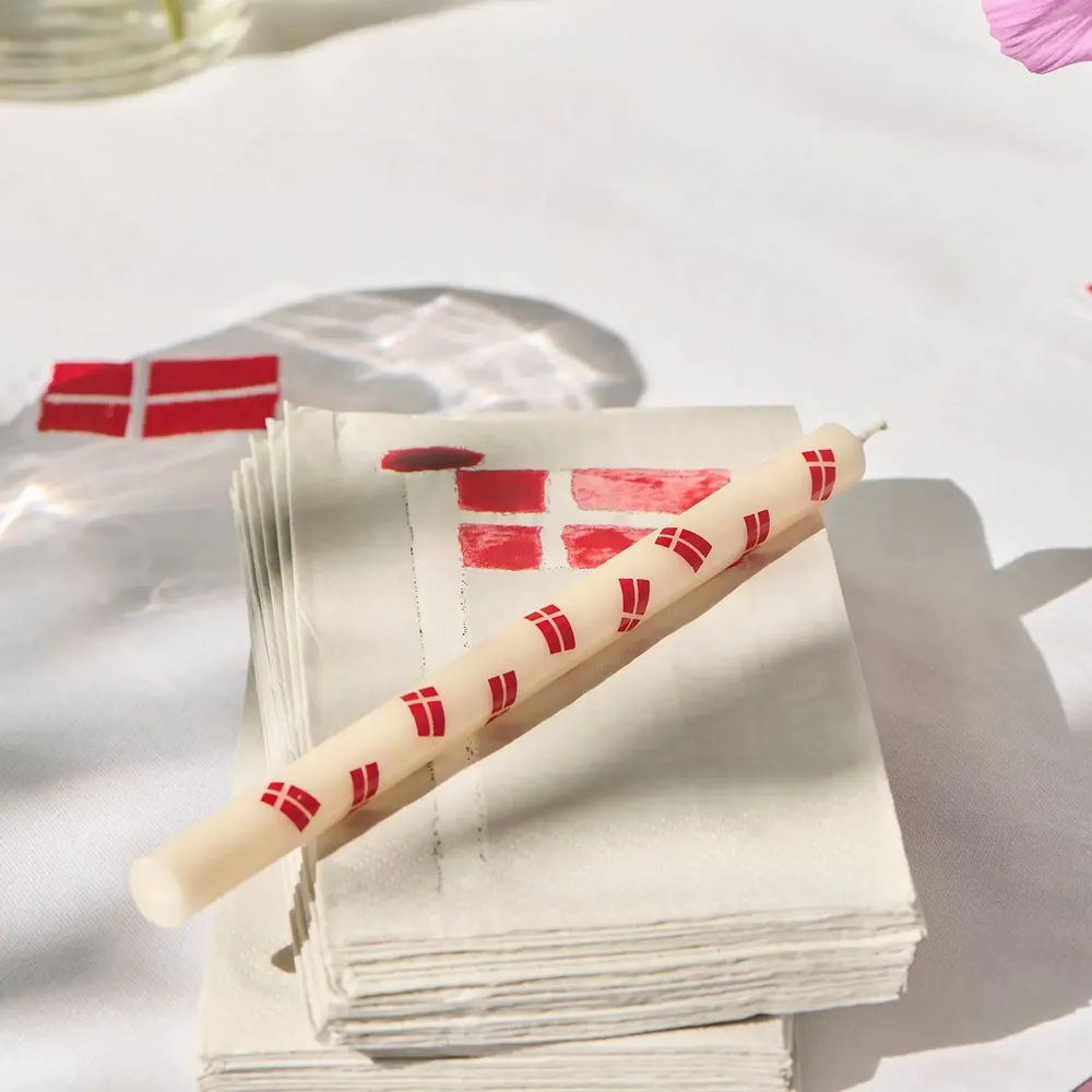 Decorative objects - Taper candles in seasonal colours and patterns - IB LAURSEN